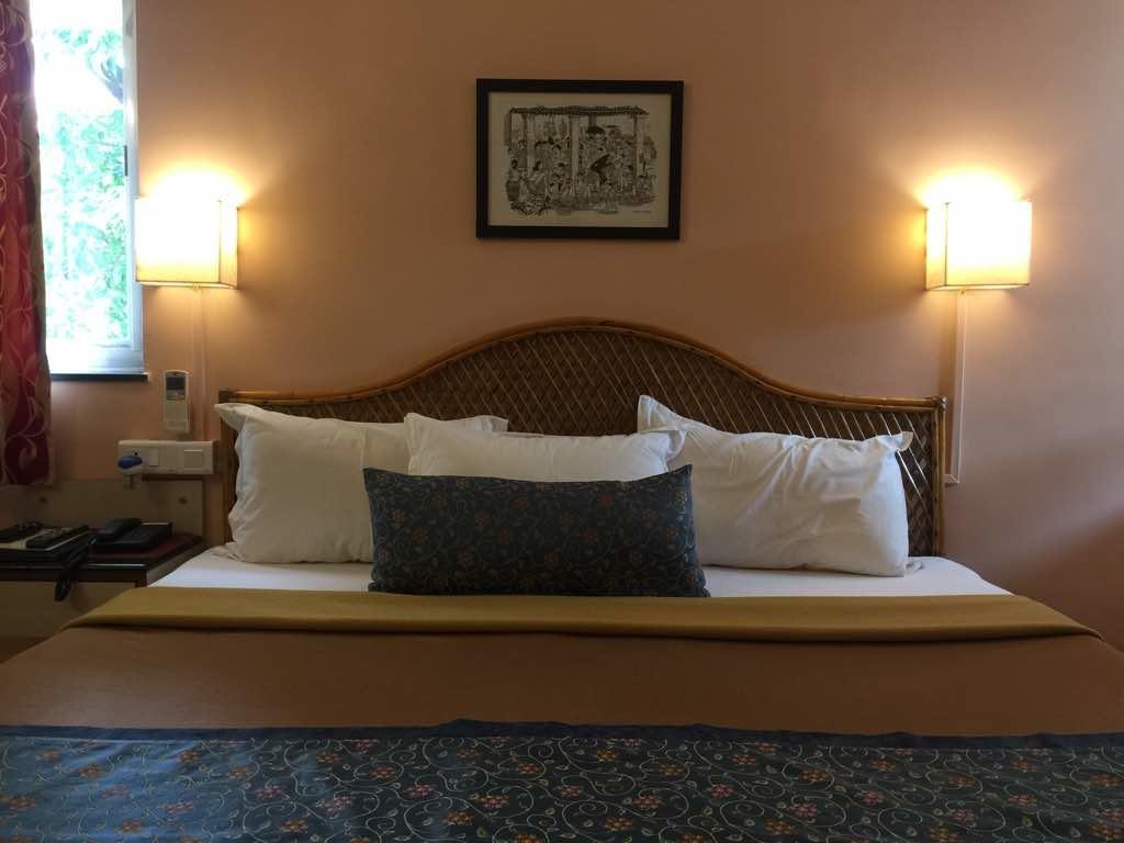Hotel Gopika International Панаджі Екстер'єр фото